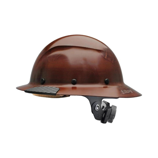 Casco de seguridad de ala completa marrón con barboquejo negro y suspensión